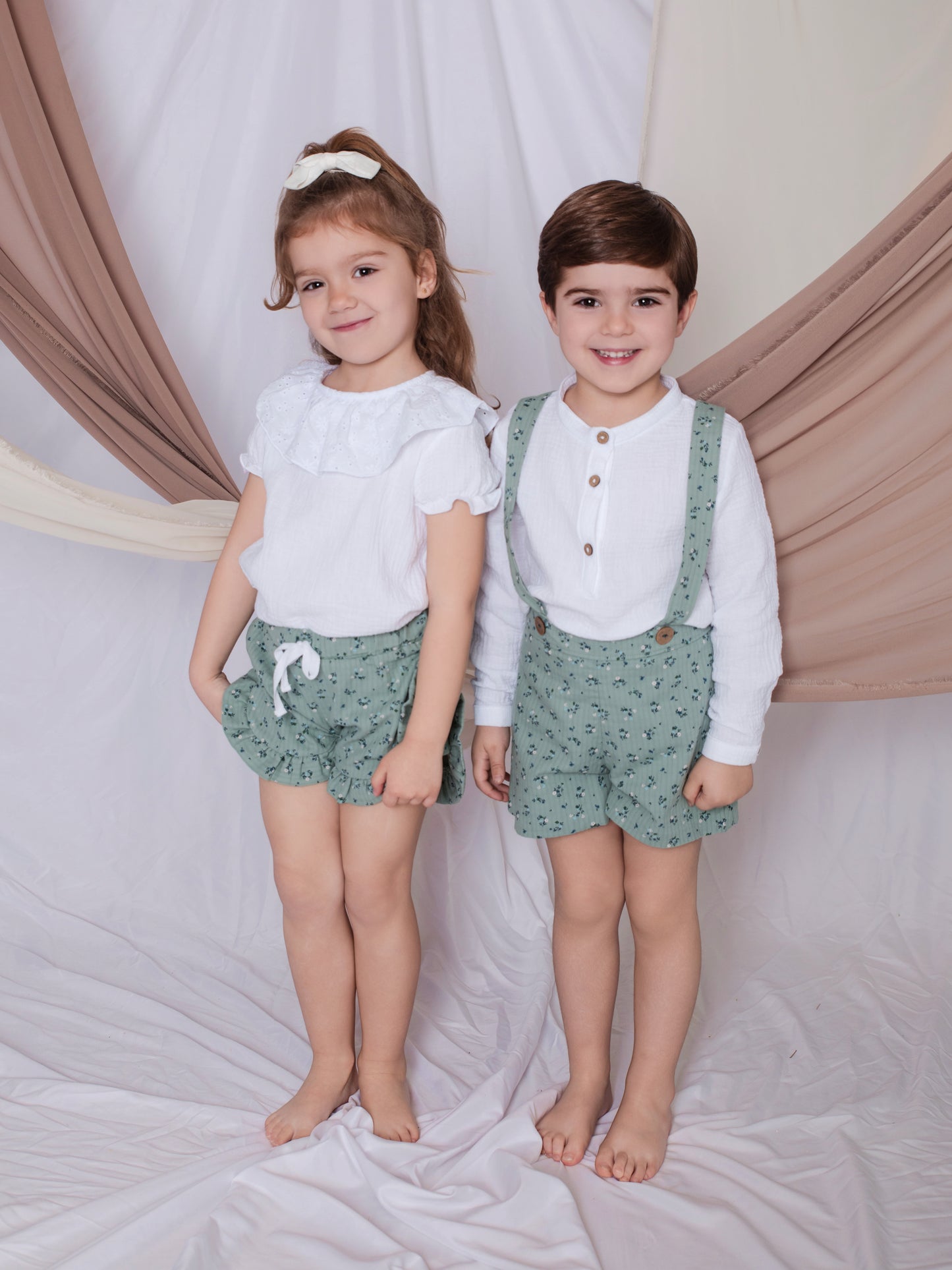 Pantalón con tirantes OLIVIA
