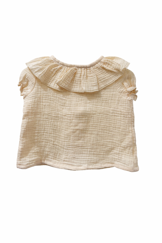 Blusa cruda con cuello